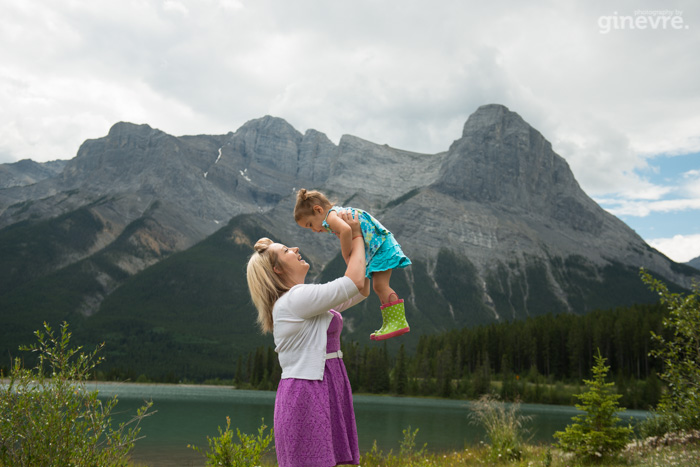 Canmore family portraits mother daughter