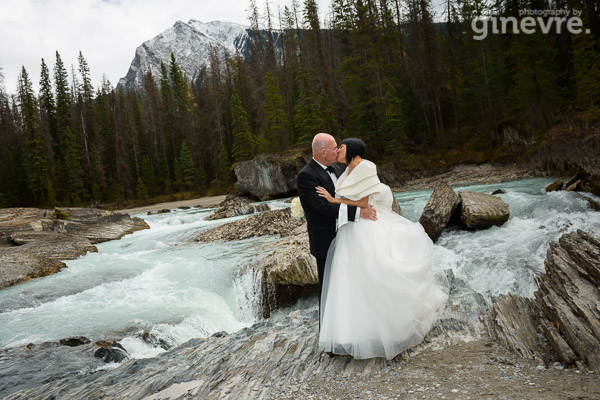 Wedding photos at Emerald Lake